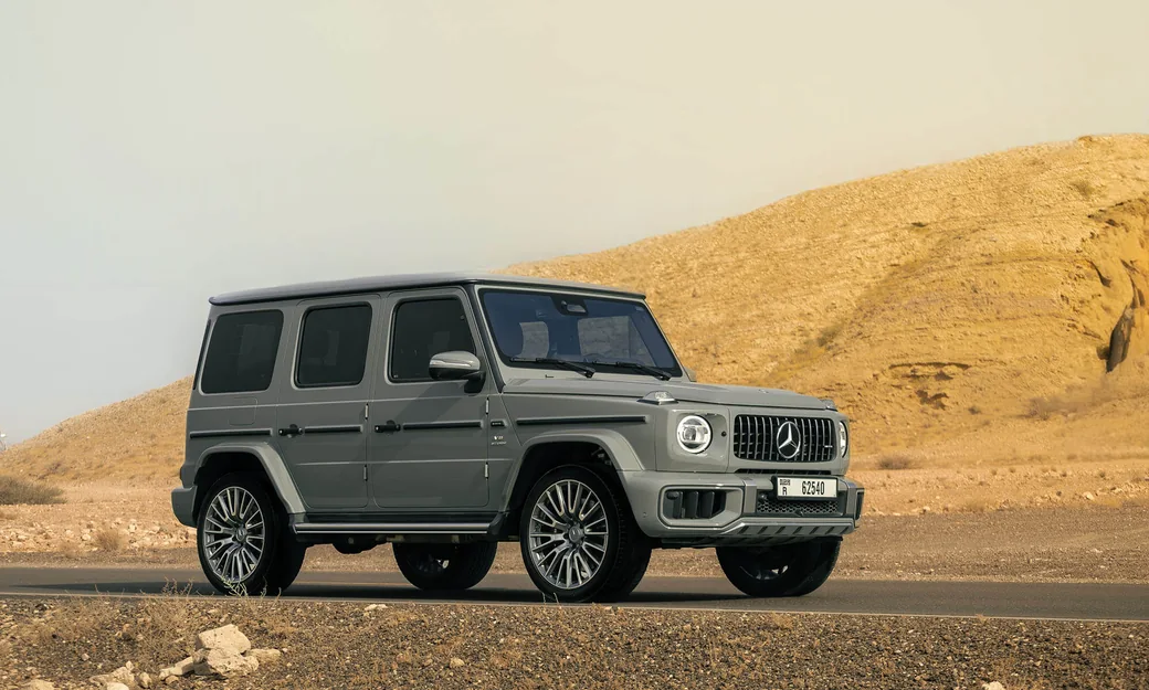 Mercedes G-Class side view for the premium evening safari