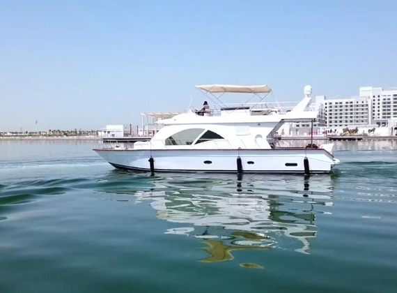 55 ft Gulfcraft yacht sundeck at Abu Dhabi marina