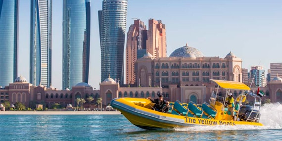 Emirates Palace Marina with luxury yachts in Abu Dhabi