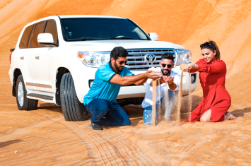 Arabiers chauffeur preparing an SUV for a private UAE transfer